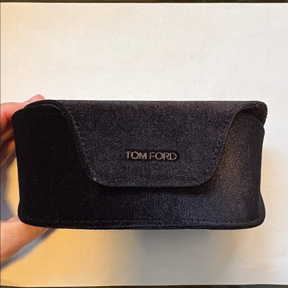 Tom Ford NIB Penny FT1086 Sunglasses in Black Full Inclusion 55 - 19 - 135 - Picture 5 of 16